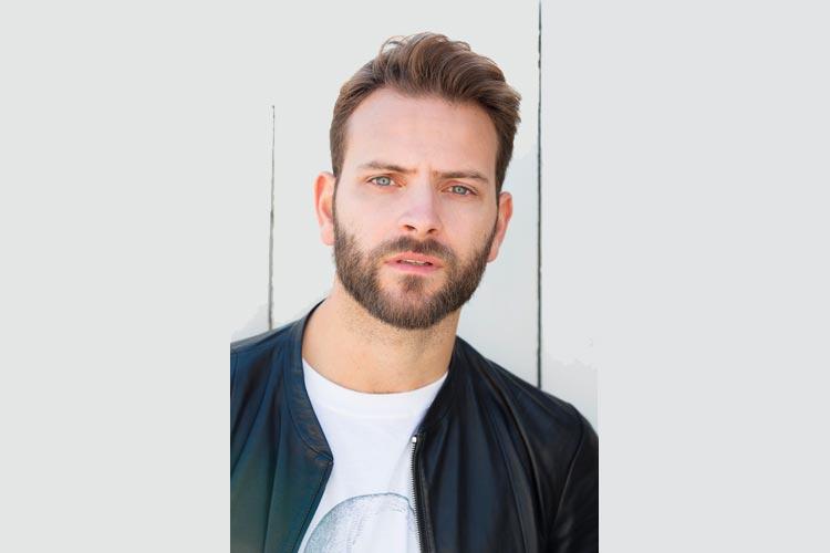 Alessandro Borghi to host the opening and closing nights