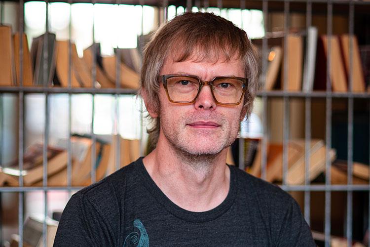 Surgeon onstage at the Biennale Musica 2026