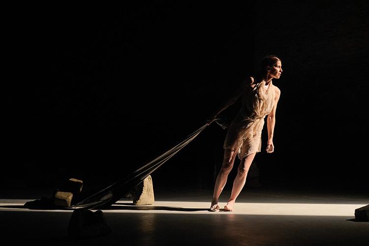 Biennale College Teatro: il nuovo bando per attrici e attori