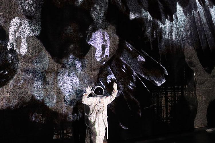 Biennale College Teatro 2026 - theatre criticism under 30