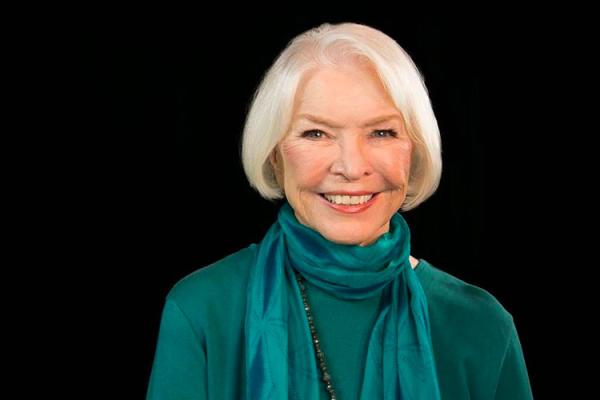 Photo: Labiennale Mostra de Venise : Ellen Burstyn reçoit le Lion d'or d'honneur